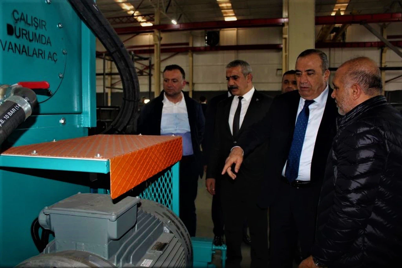 ‘Üreten ve İstihdam Yaratana Destek Boynumuzun Borcudur’