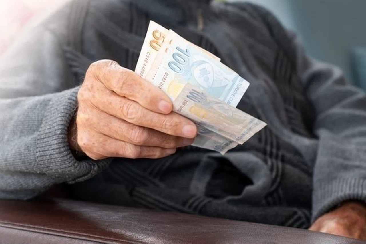 Bayram İkramiyesi Ne Kadar Olacak?