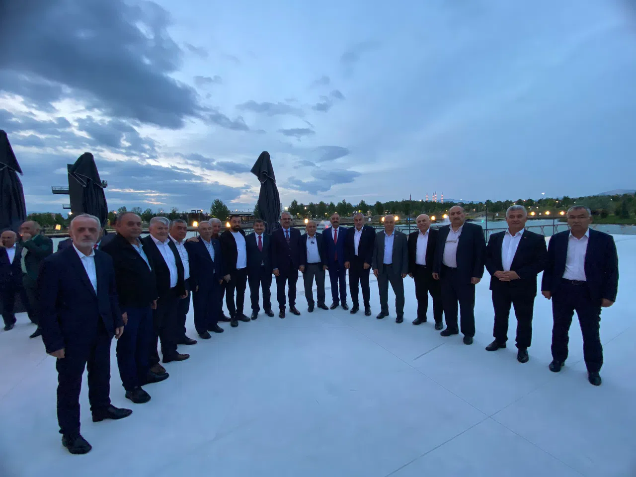 Ahlatcı’dan Vefa ve Teşekkür Buluşması