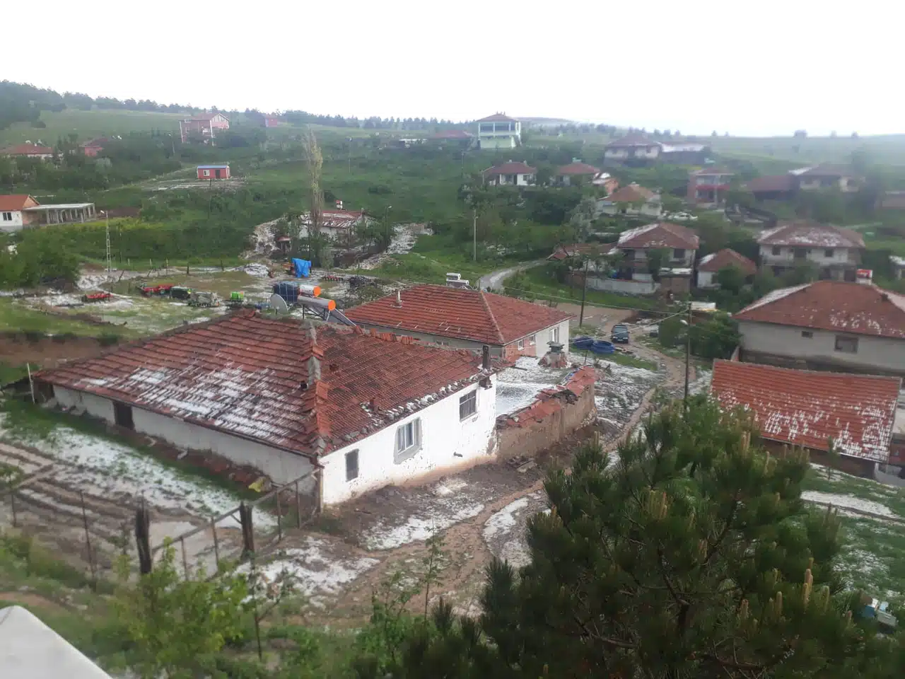 Boğazkale’de Dolu Etkili Oldu