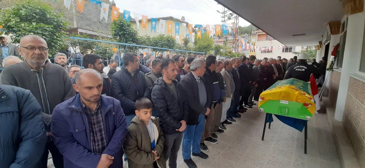 Kalp Krizi Nedeniyle Hayatını Kaybeden Polis Memuru Dodurga'da Defnedildi