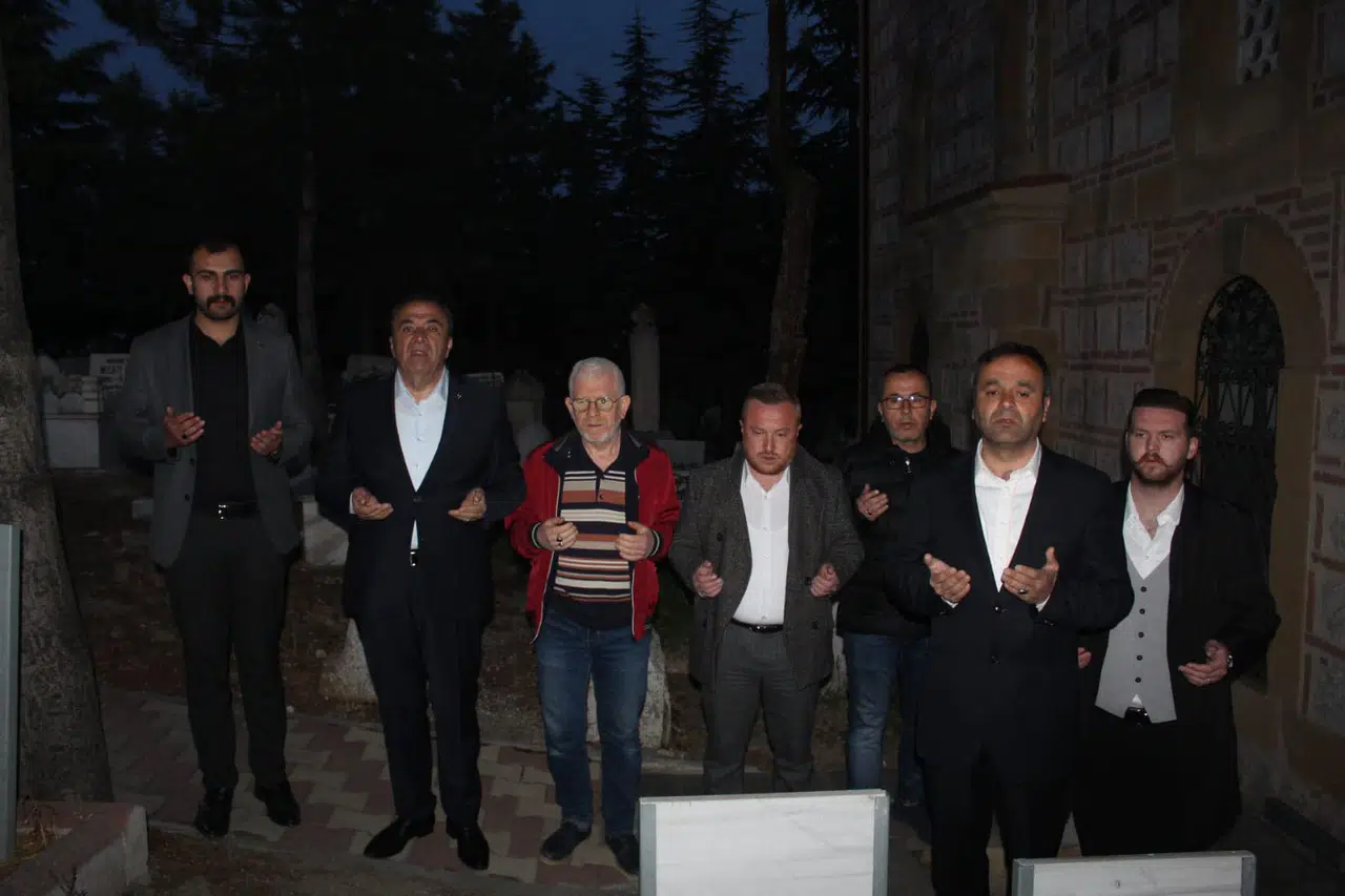 Kayrıcı, Hıdırlık’ta Şükür Namazı Kıldı