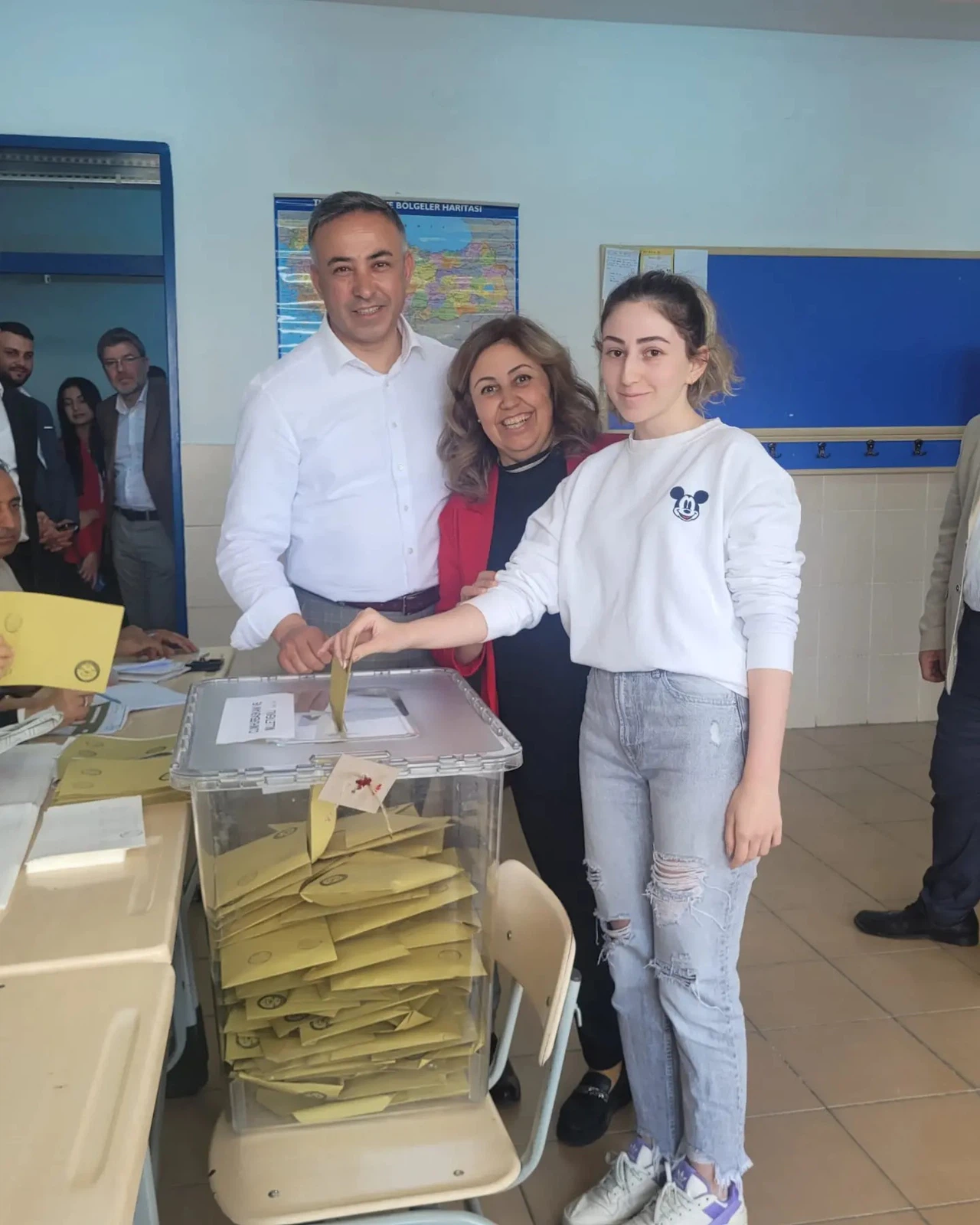 Tahtasız: Her Şey Çok Güzel Olacak