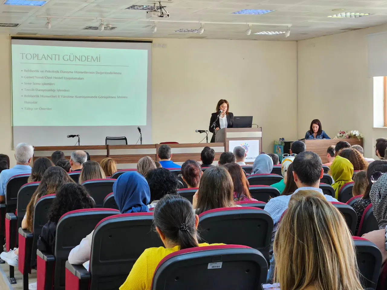 Baro’dan Öğretmenlere Çocuk Hakları Sunumu