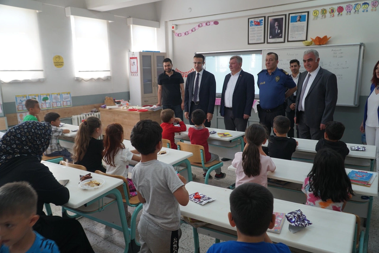 Başkan Gelgör Karne Töreninde
