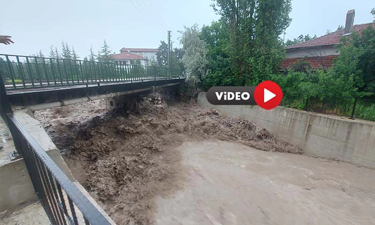 Boğazkale’yi Sağanak Yağış Vurdu