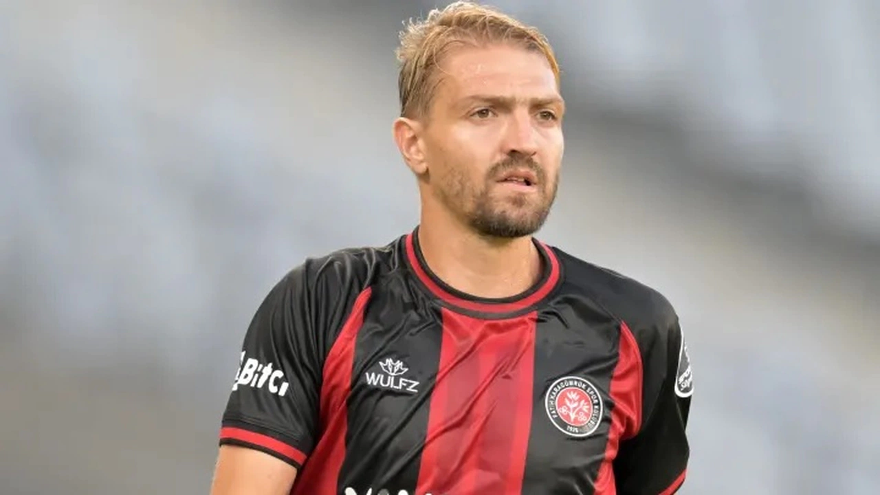 Caner Erkin Eyüp'te