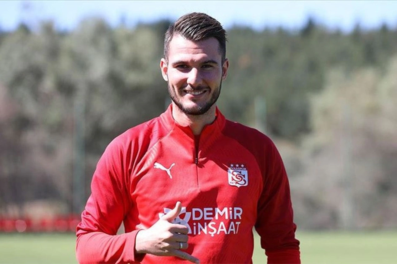 Göztepe, Süper Lig'den Transfer Yapıyor