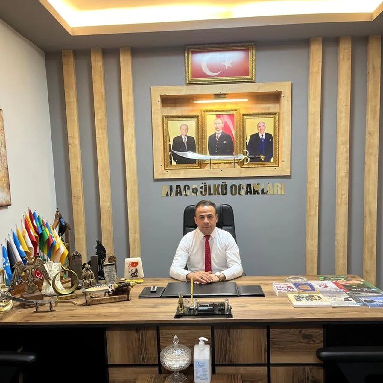 Ülkü Ocakları’ndan Kaymakama Tepki