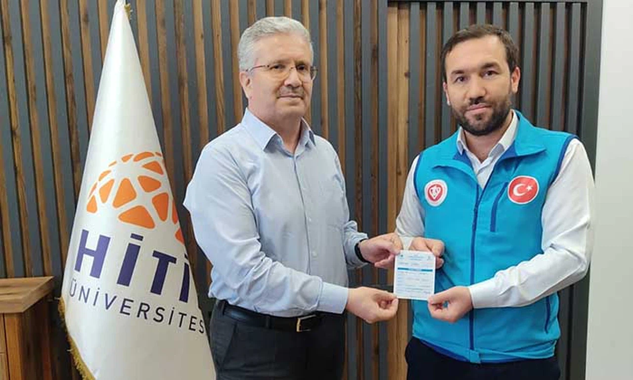 Çolak, Bağışını TDV’ye Yaptı