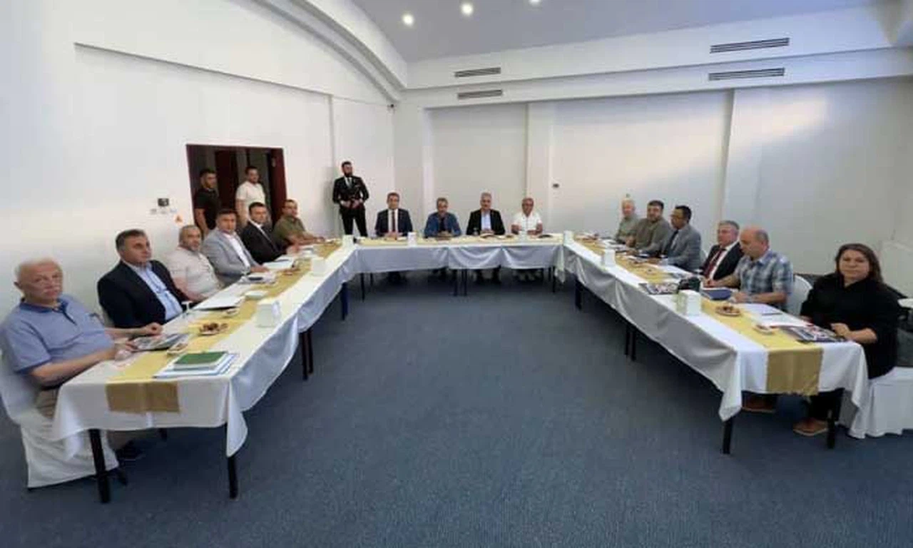Ahlatcı: Çorum’un Geleceğini Adım Adım Belirleyeceğiz