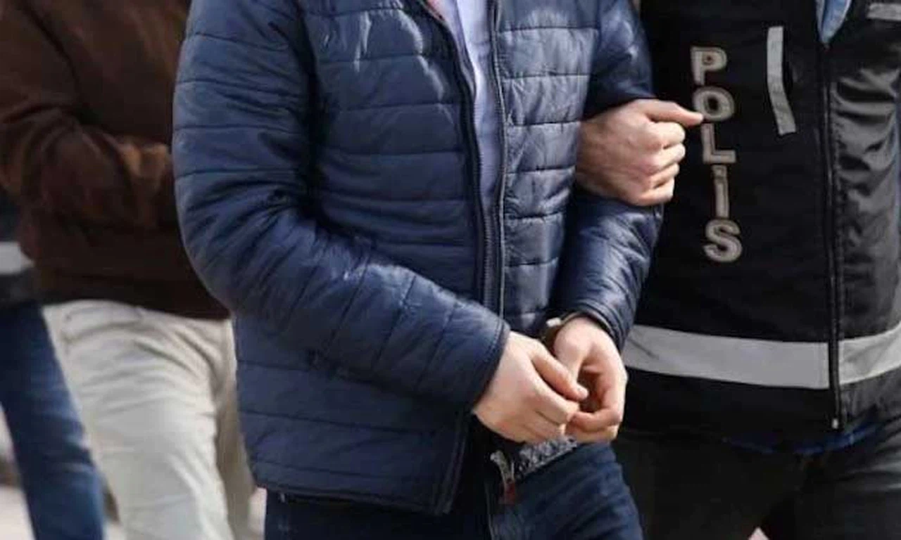 Çorum'da Yakınlarını Evde Rehin Alan Zanlı Tutuklandı