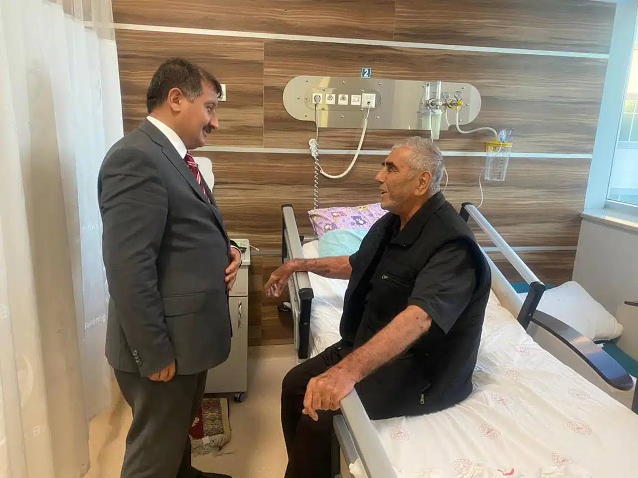 Günay, Hastaları Yalnız Bırakmadı