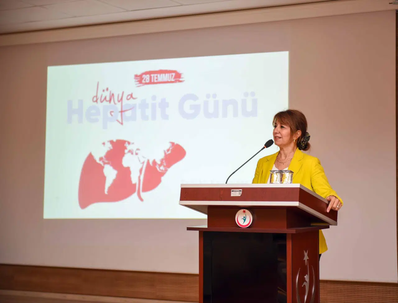 Hastanede Dünya Hepatit Günü Etkinliği