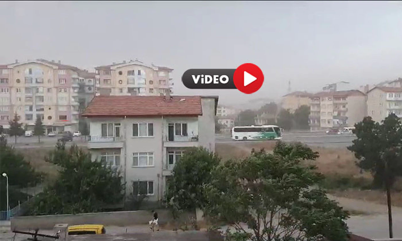 İlçede Kum Fırtınası Çıktı