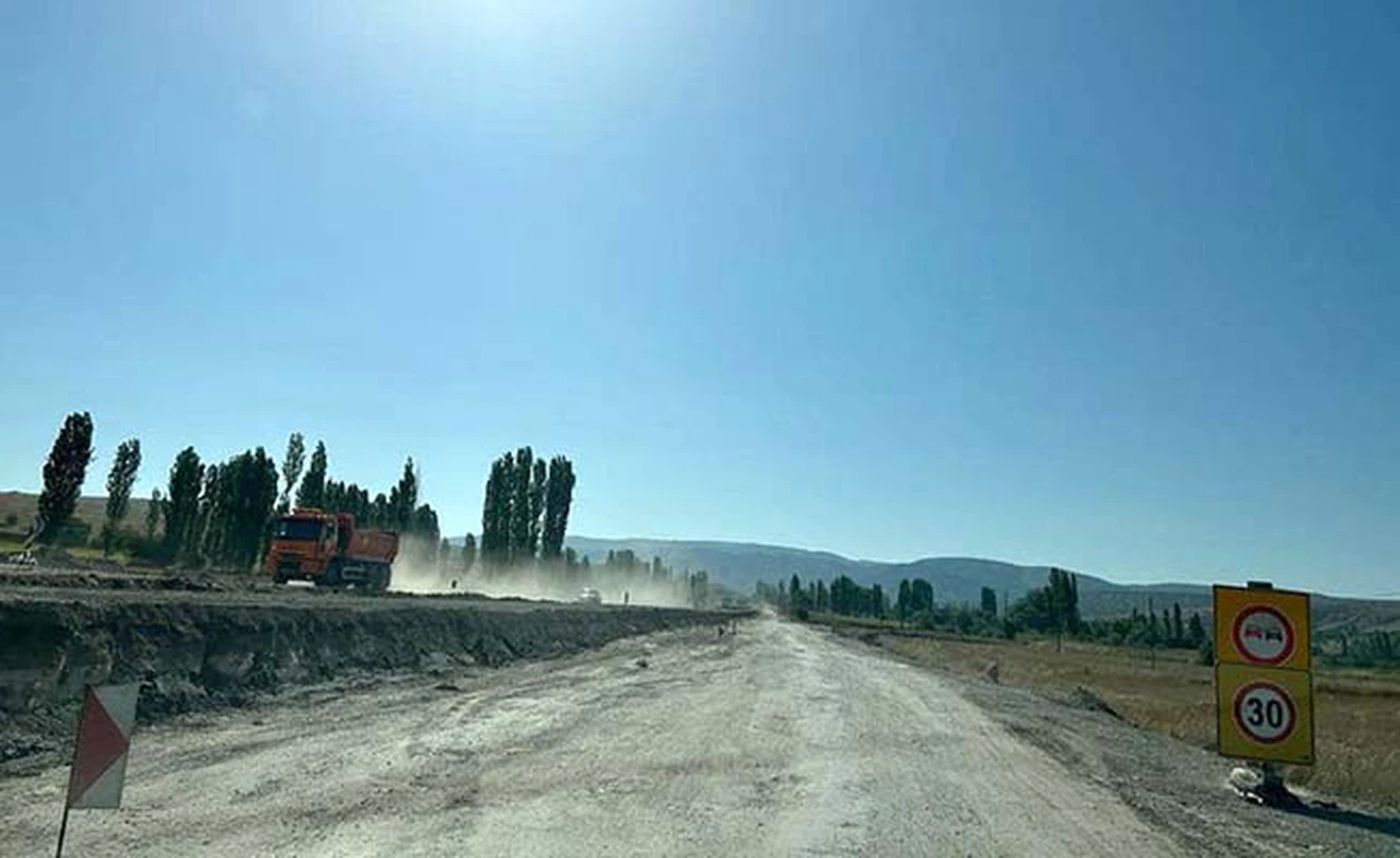 İskilip Yolunda Çalışma Sürücüleri Zorluyor