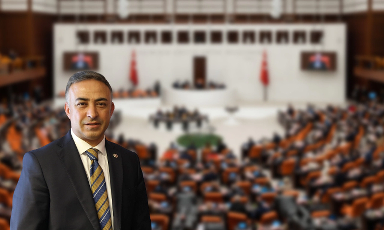 ‘Herkes Yapamaz’ı Mecliste Tanıttı