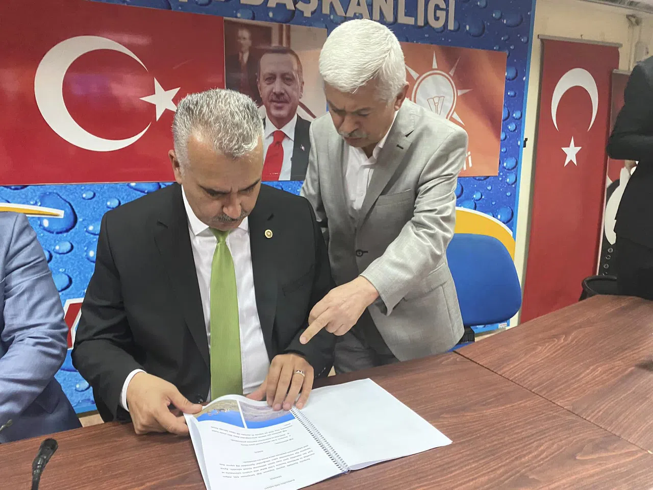 Milletvekili Ahlatcı, Gönüllere Dokunuyor