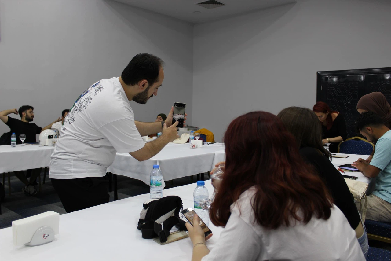 OKA, Gençlere Sosyal Medyayı Anlattı