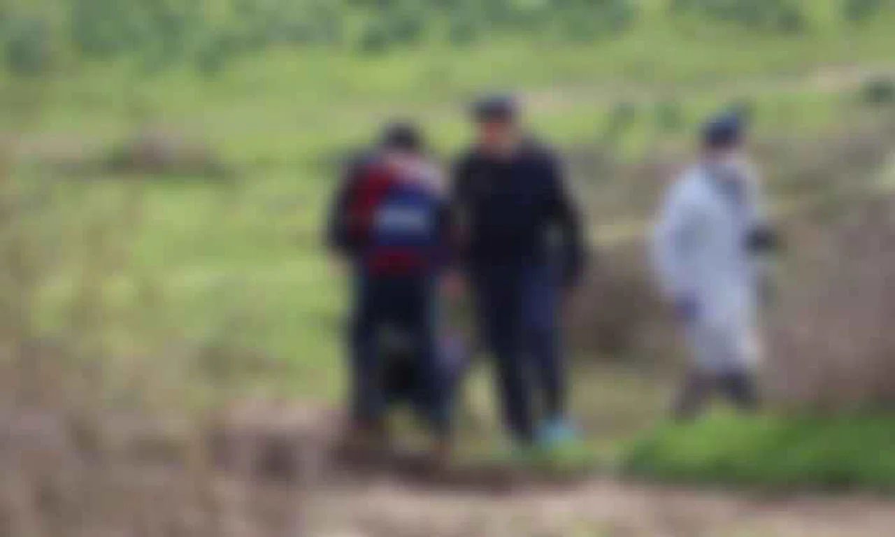 Tarlada Kalp Krizi Geçiren Kişi Yaşamını Yitirdi