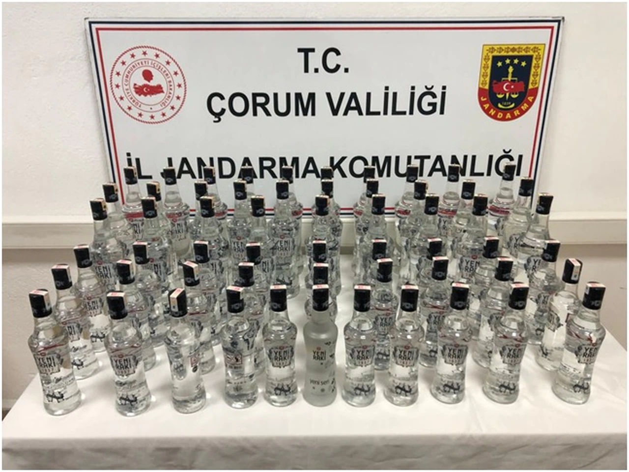 58 Şişe Sahte Rakı Ele Geçirildi