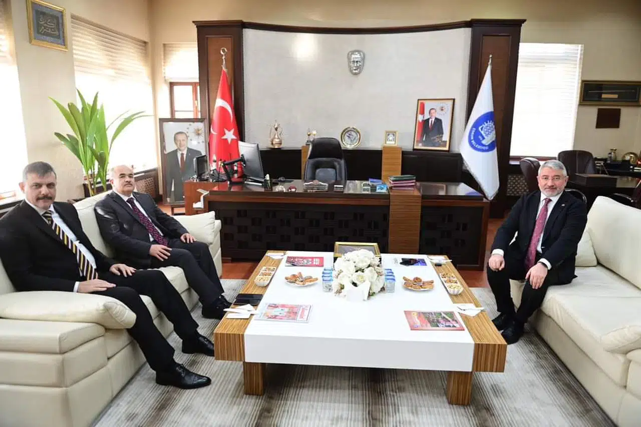 Aşgın’dan Çiftçi ve Dağlı’ya Tebrik