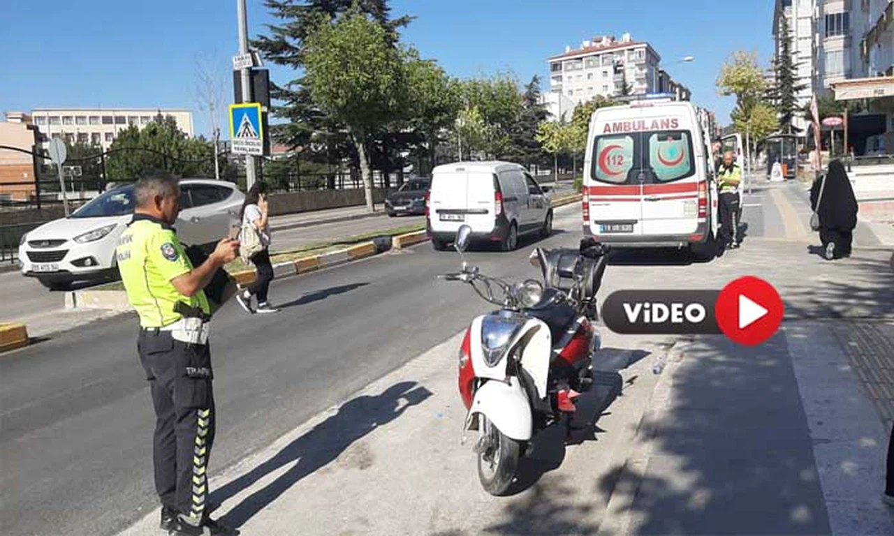 Motosiklet İle Otomobil Çarpıştı
