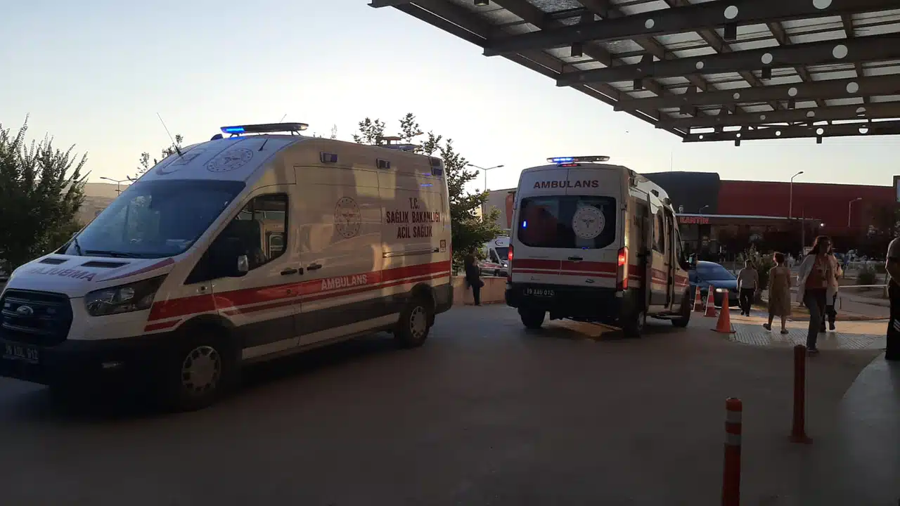 Yaşlı Adam Merdivenden Düştü