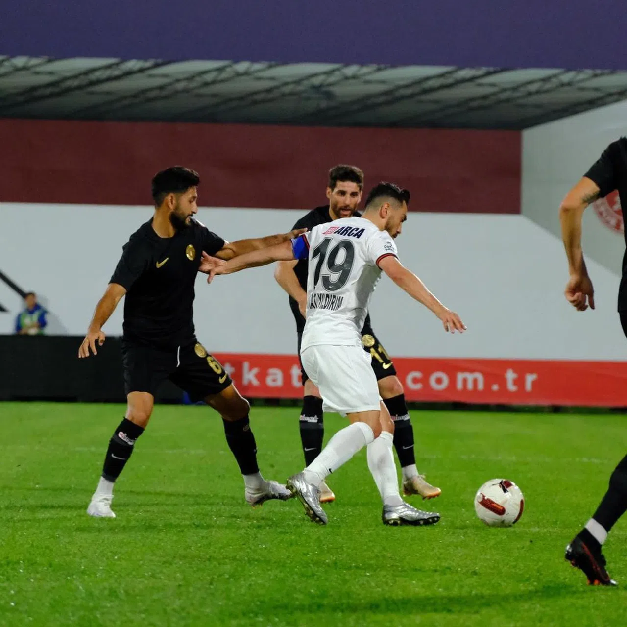 Ne Âlâ İstanbul Deplasmanda: 0-3