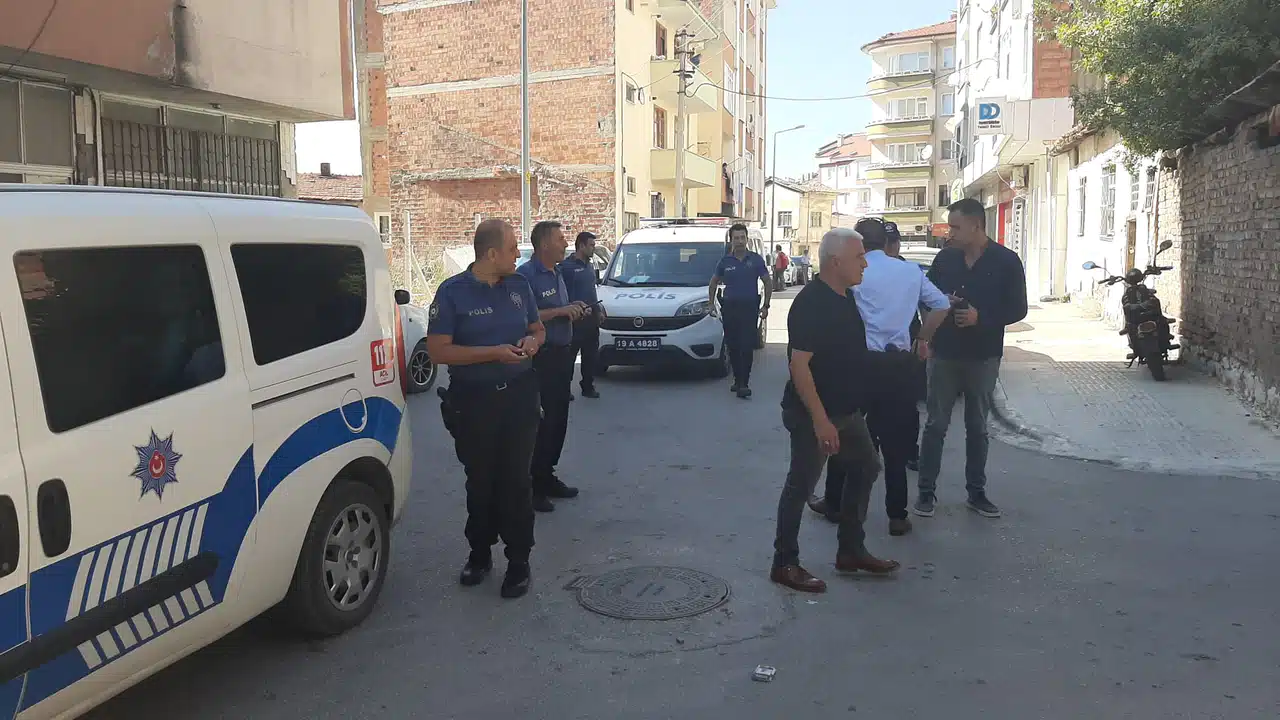 Bıçaklı Kavgaya Karışan Iraklı Mülteciler Yakalandı