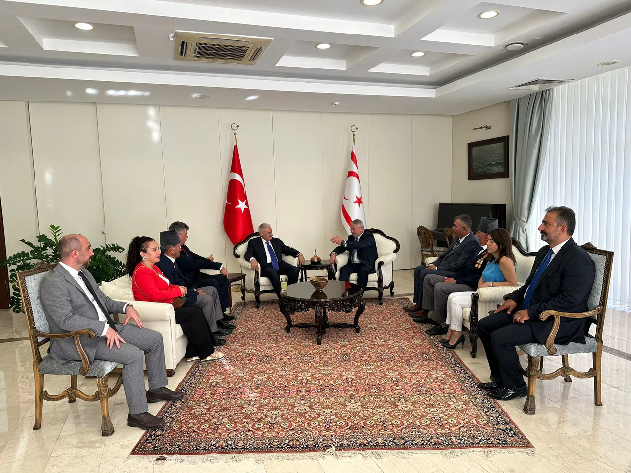 Binali Yıldırım ile KKTC’de İstişare
