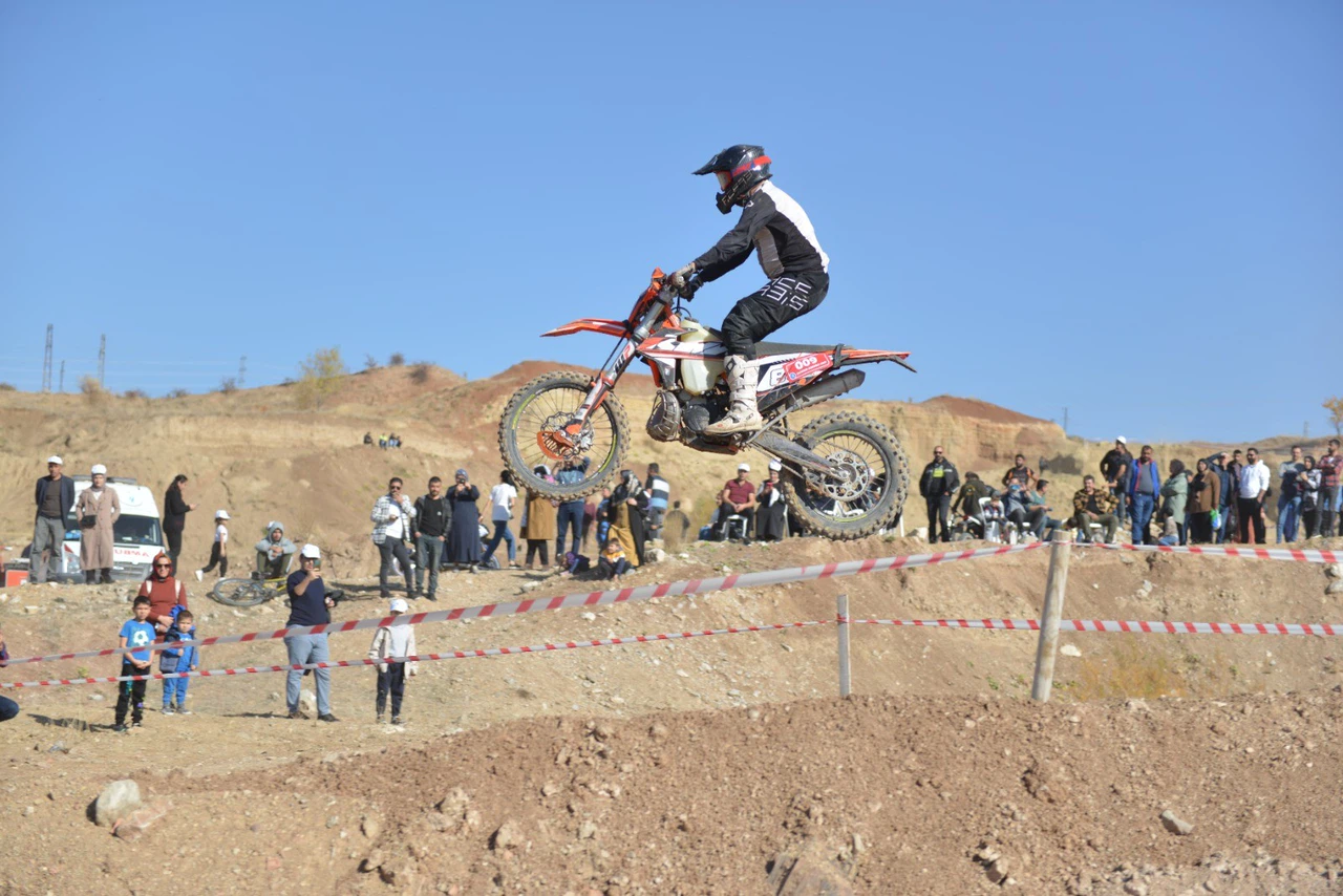 Enduro Tutkunları Çorum’da Buluşuyor