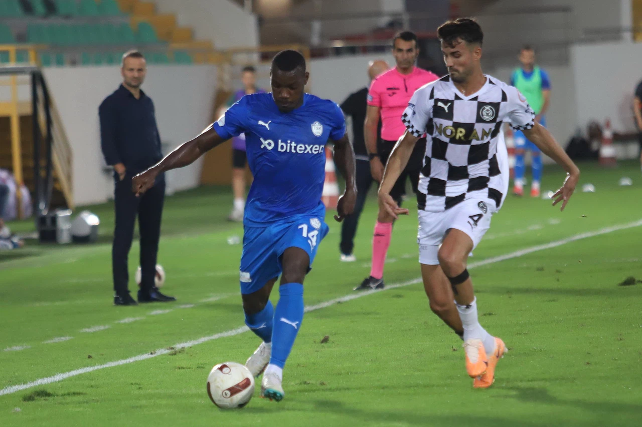 Manisa FK, Tuzlaspor’u Farklı Mağlup Etti
