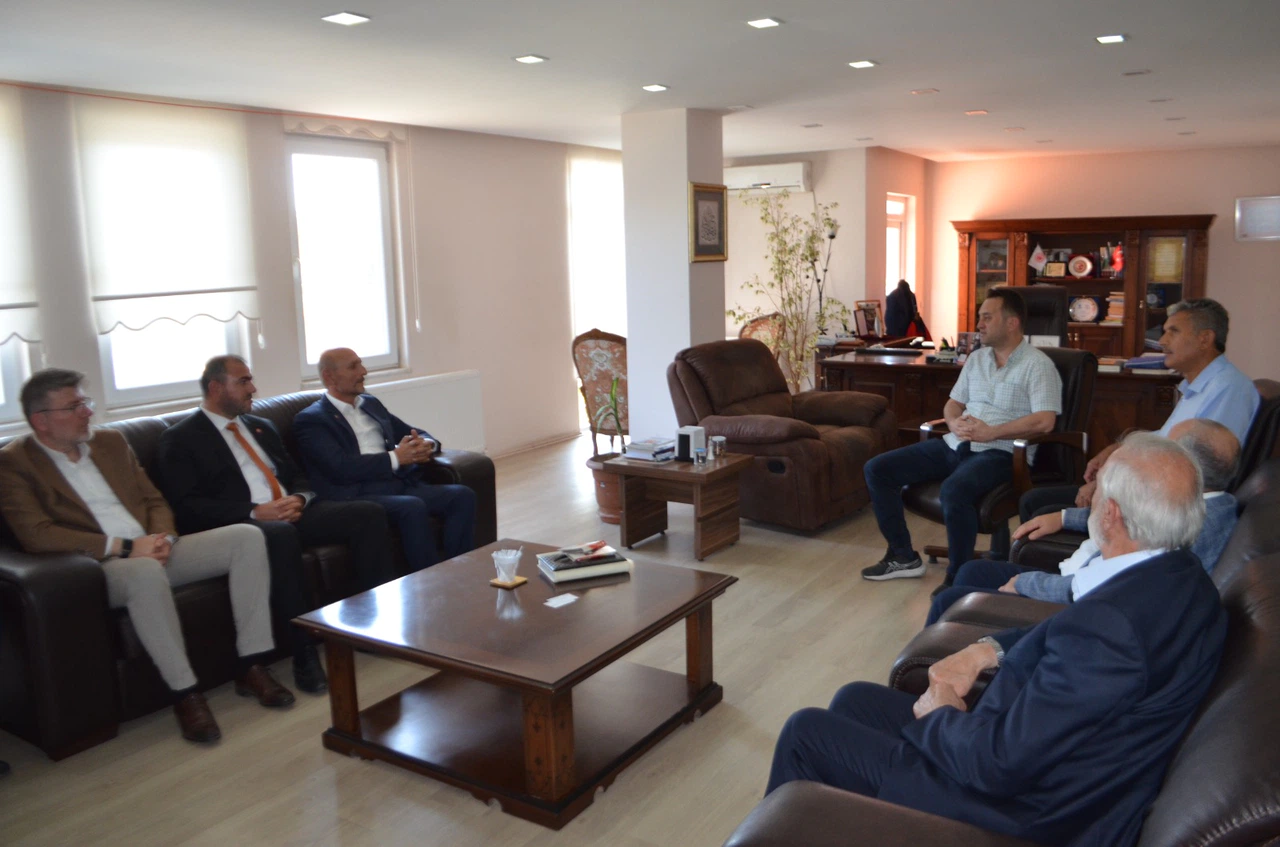 Mehmet Atmaca’dan Çorum’da Ziyaretler