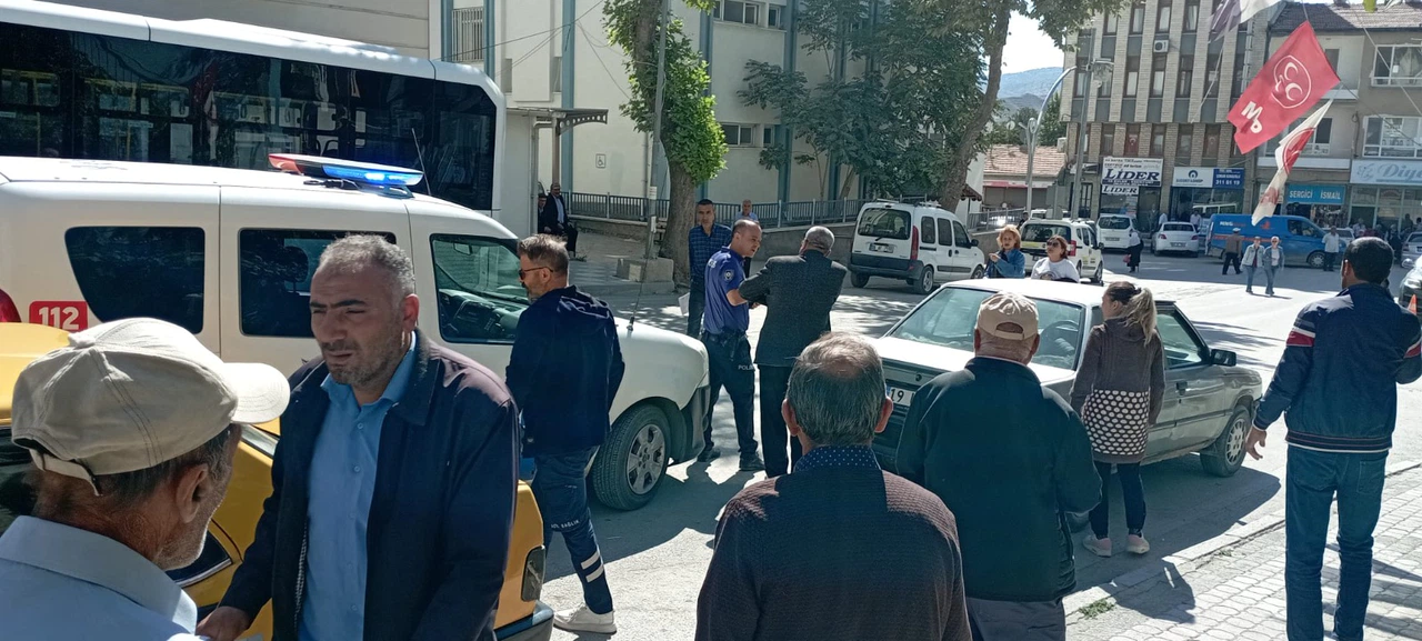 Otomobilin Çarptığı Yaya Yaralandı
