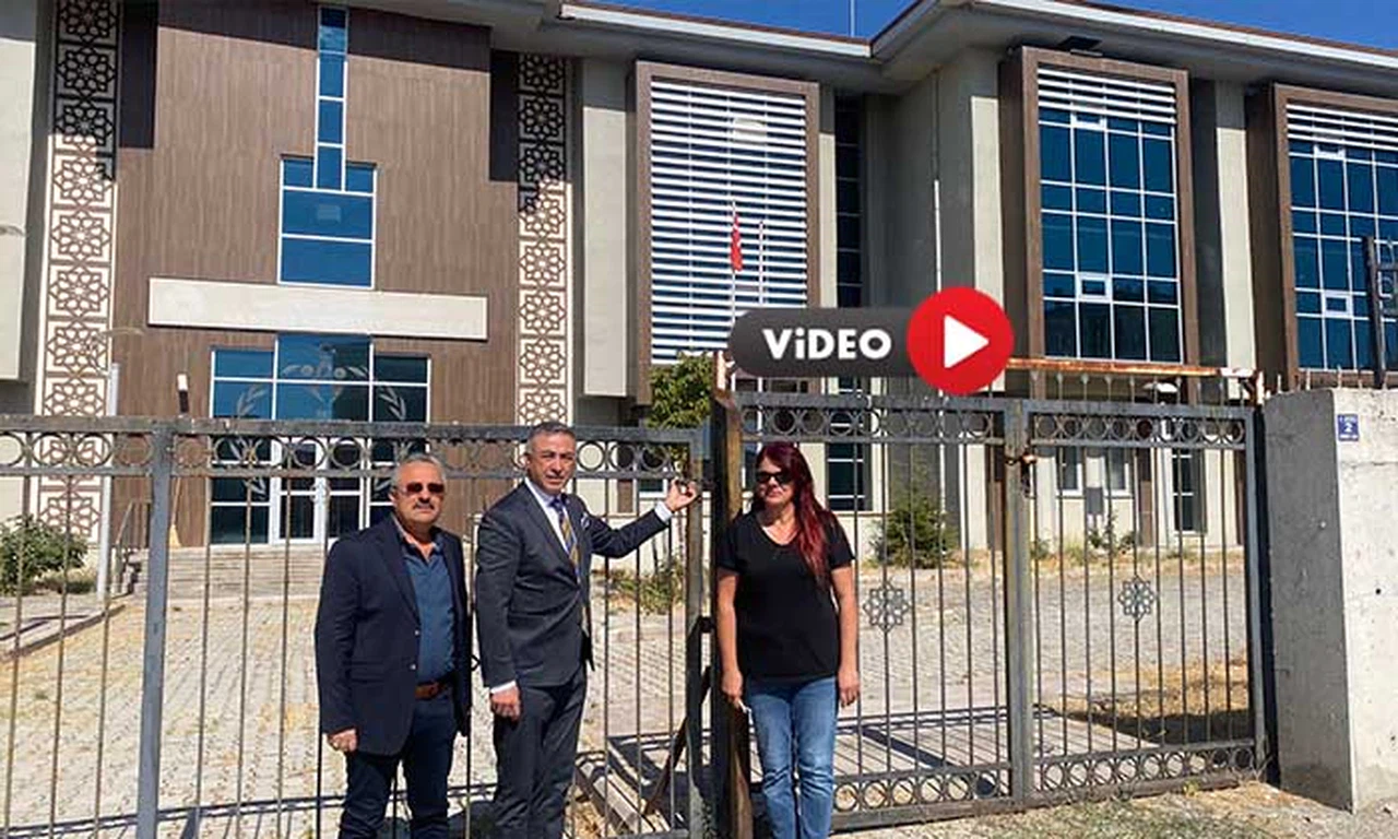 Tahtasız: Yapılan Tesisler Çürüyor, Paralarımız Çarçur Ediliyor