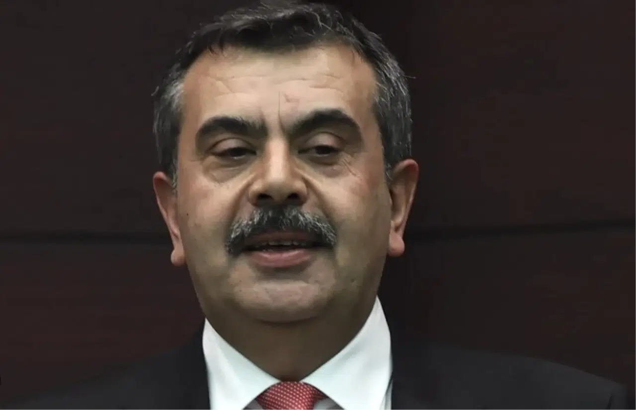 Ulusal Eğitim Bakanı İstifa Mı Etti? Yusuf Tekin İstifa Etti Mi?