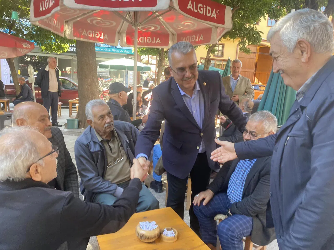 Ahlatcı: Birlikte Yaşıyor, Birlikte Güçleniyoruz