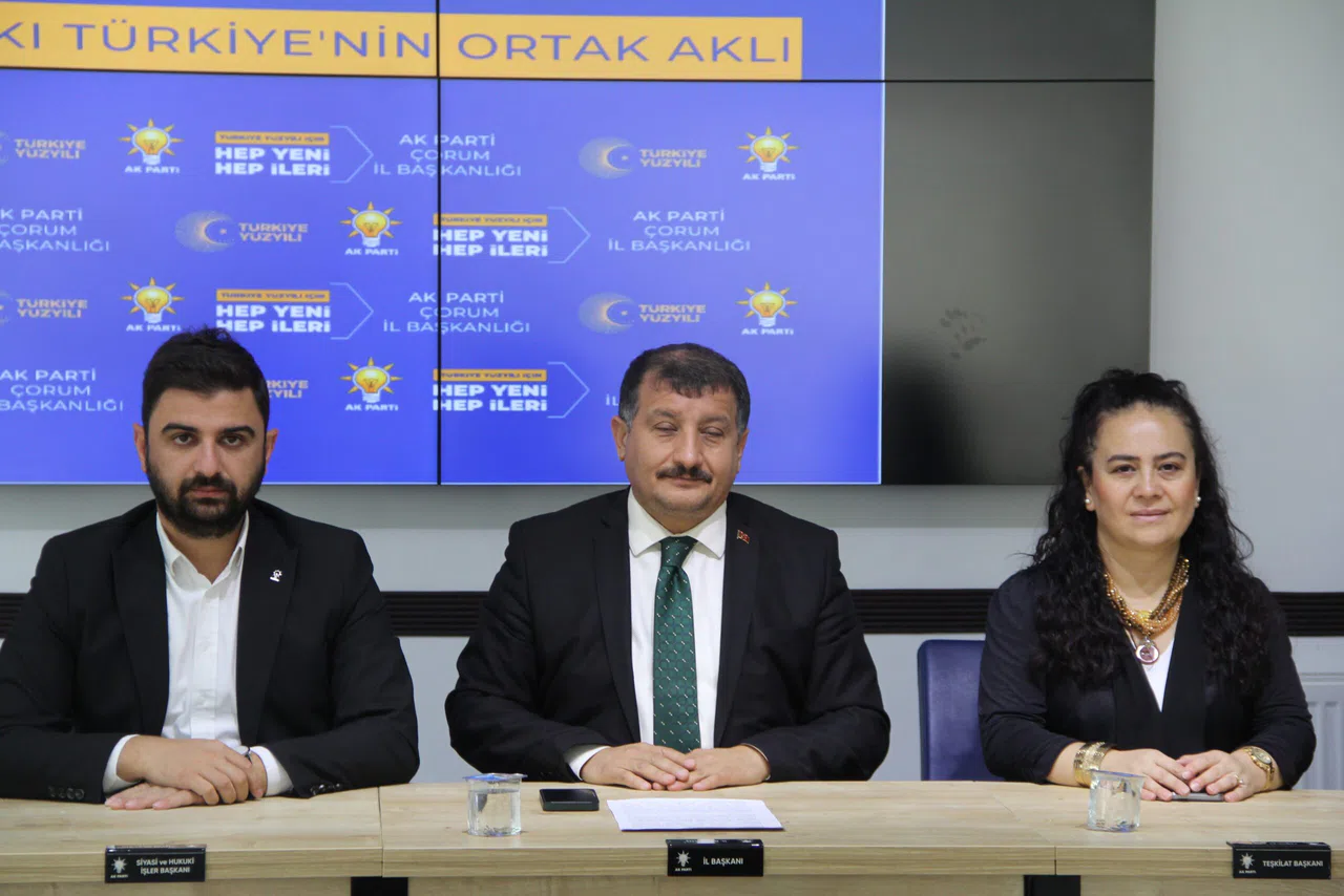 "Kadrolarla Cumhuriyetimizin İkinci Yüzyılını Türkiye Yüzyılı Olarak Taçlandırmakta Kararlıyız"