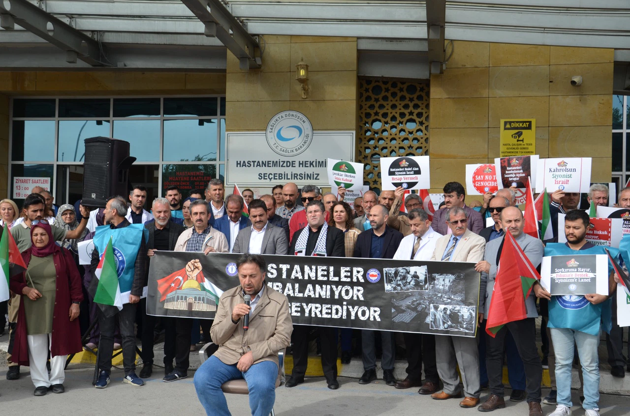 Sağlık-Sen, İsrail’in Zulmünü Proteste Etti
