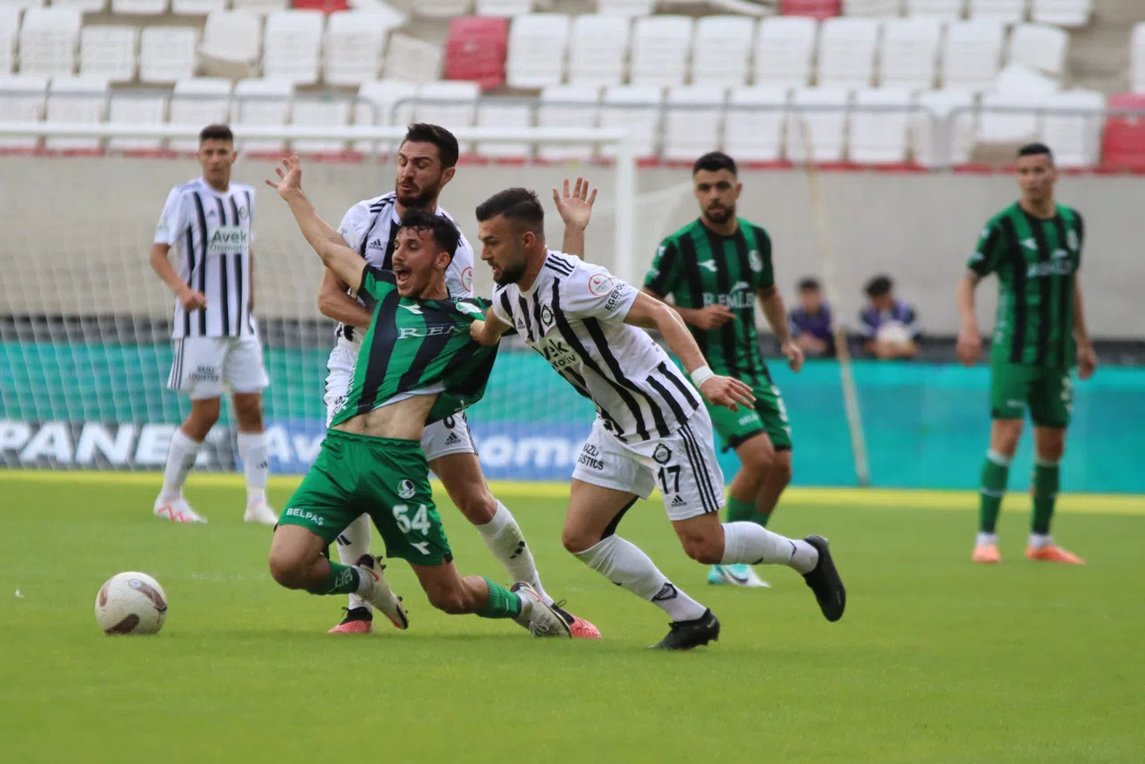 Sakarya, Deplasmanda Altay’ı Mağlup Etti