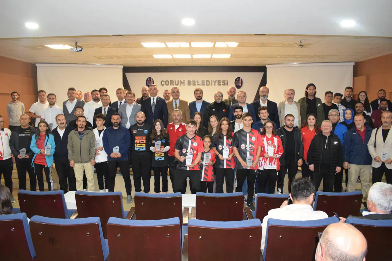 ‘Sporun Enleri’ Ödülleri Sahiplerini Buldu