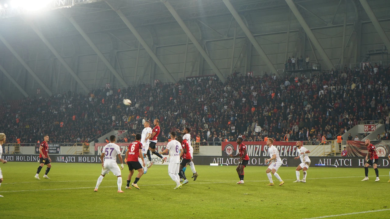 Çorum FK Direnemedi: 2-3