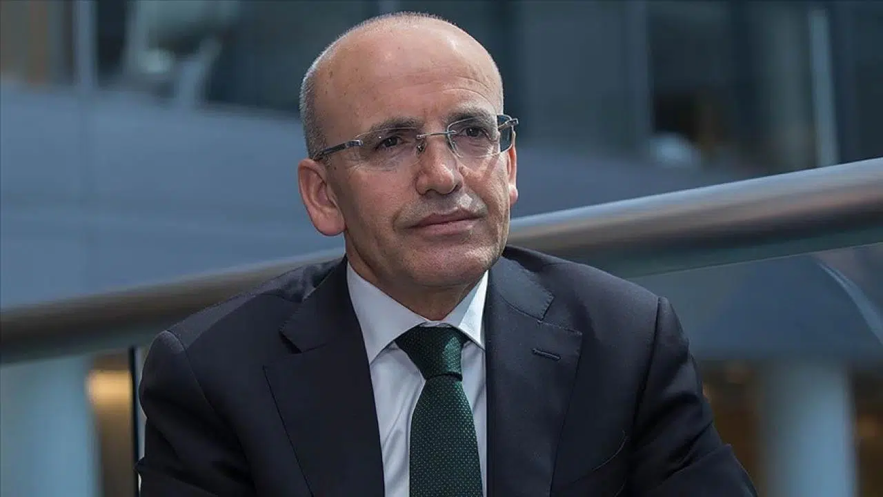 Bakan Şimşek Ekibini Tamamladı