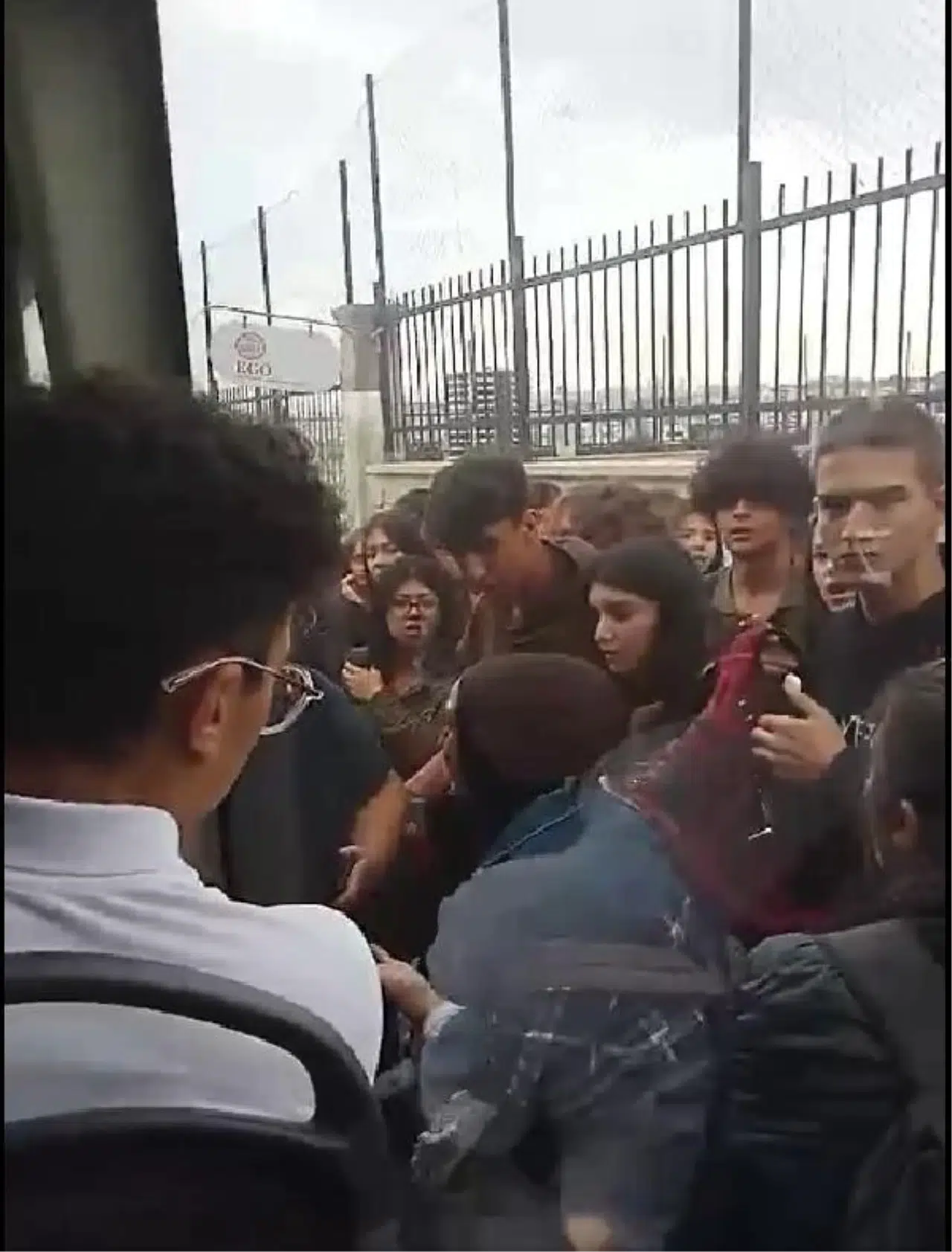 Ego Otobüsü Kız Öğrencinin Ayağını Ezdi