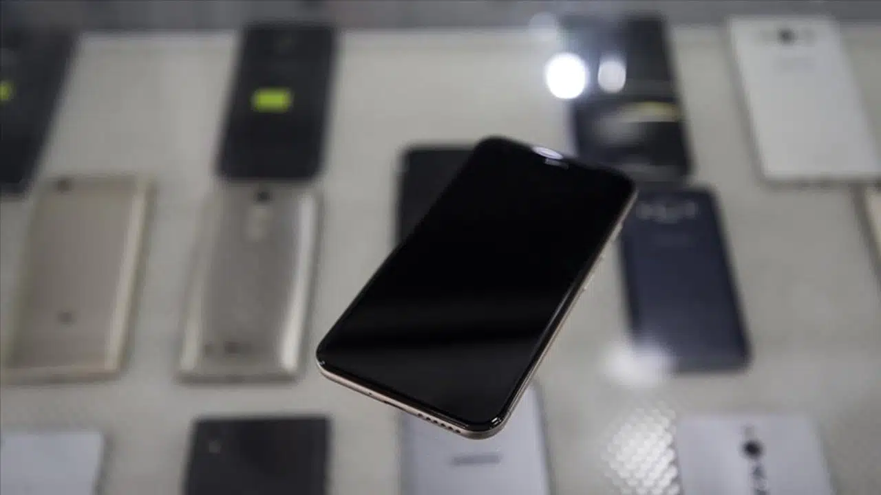 Gençlere Cihaz Desteği Telefon Satışlarını Artıracak