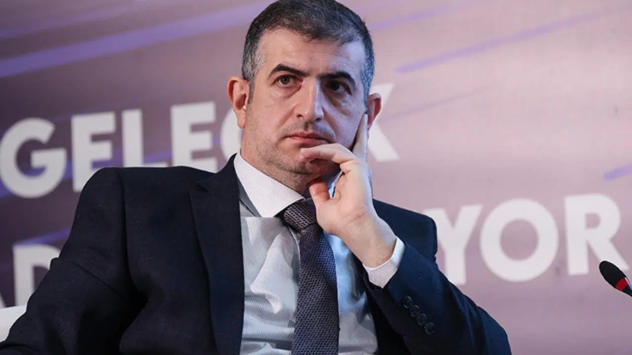 Haluk Bayraktar'dan Facebook ve Instagram'a Filistin Tepkisi! Hesaplarını Kapattı