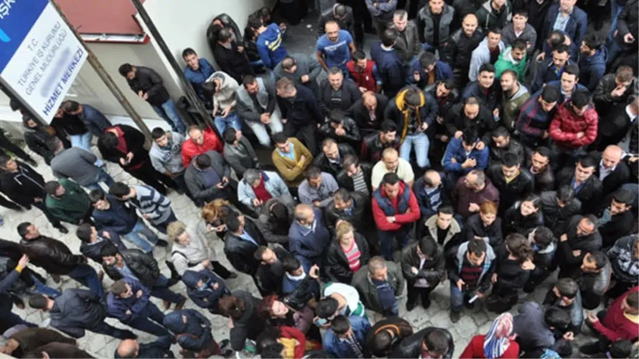 Müracaatlar Başladı! Toplumsal Güvenlik Kurumu'na 1.392 İşçi Alınacak