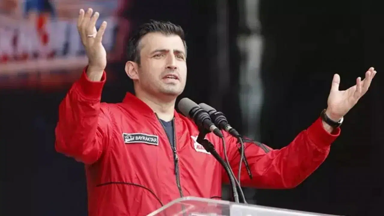 Selçuk Bayraktar'dan 29 Ekim Mesajı: Ne Yapsak Bu Vatanın Hakkını Ödeyemeyiz