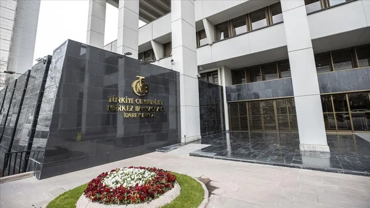 Türk Lirasını Destekleyen ve Krediye Erişimi Kolaylaştıran Sadeleşme Adımları Resmi Gazete'de